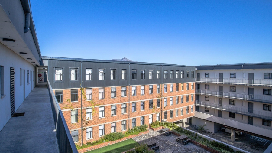 1 Bedroom Property for Sale in Thornton Western Cape